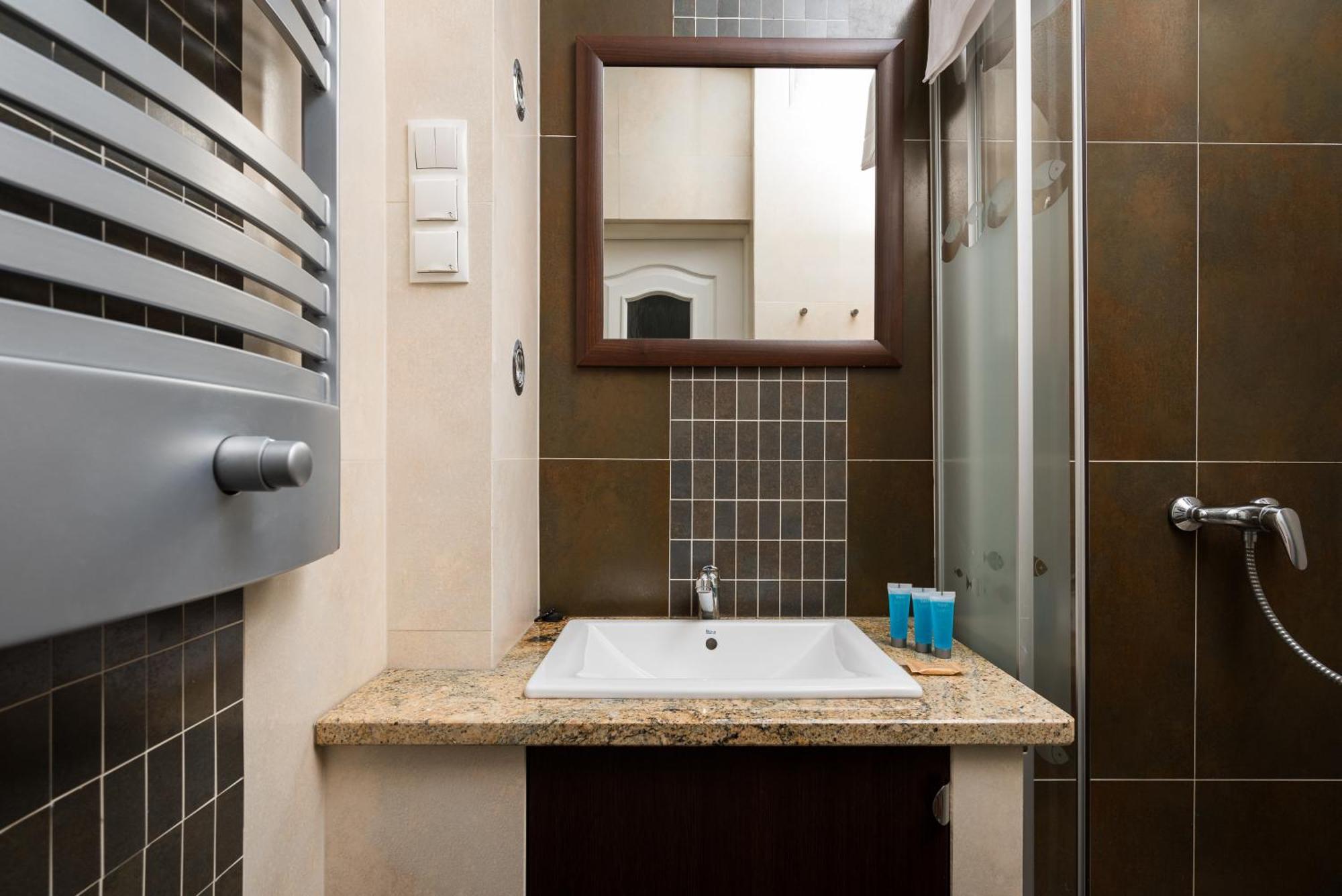 Hoza 62 Deluxe Studio Warsaw Ngoại thất bức ảnh