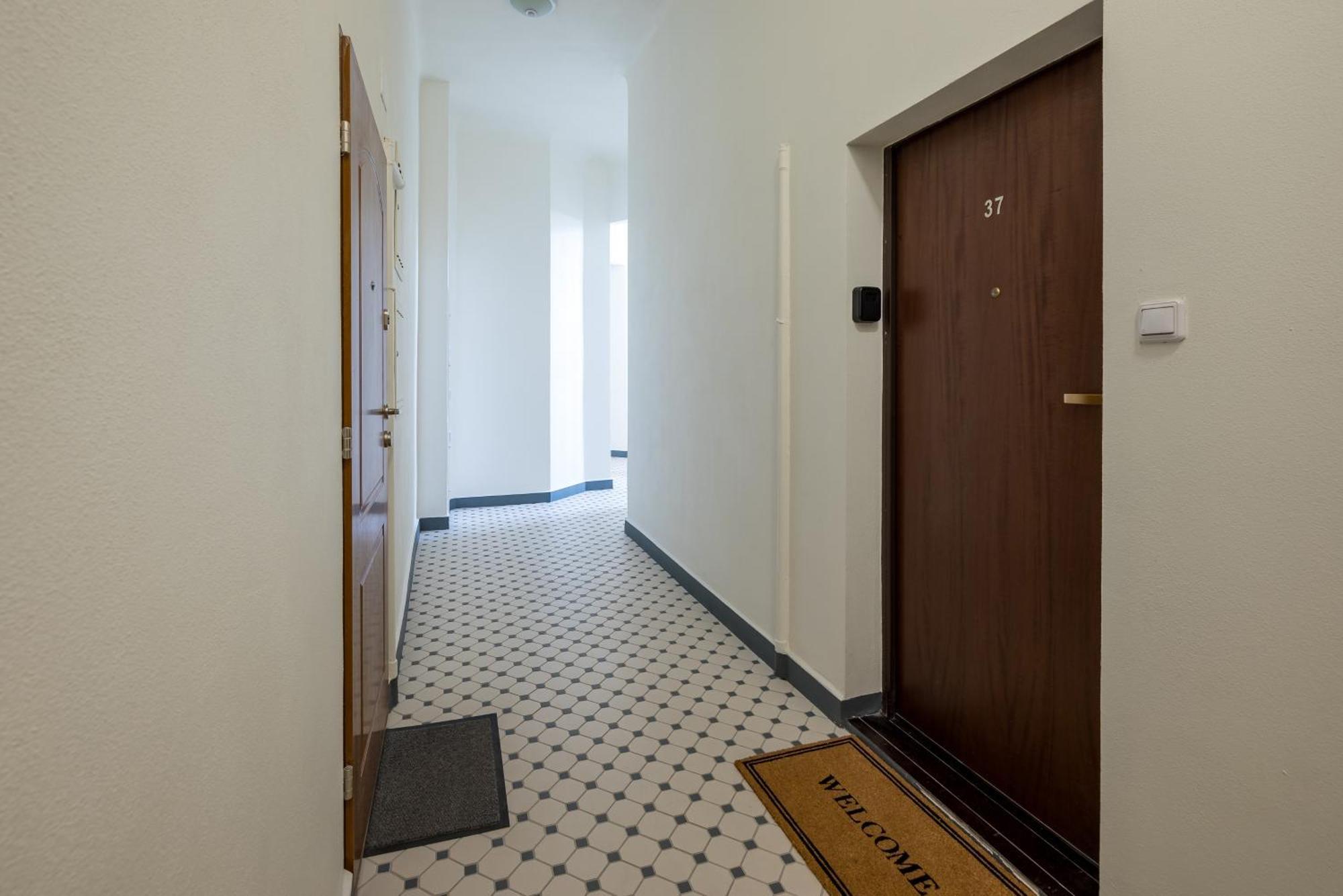 Hoza 62 Deluxe Studio Warsaw Ngoại thất bức ảnh